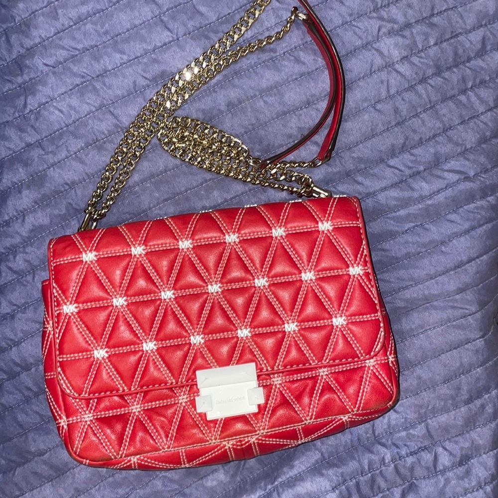 Red and White quilted Michael Kors shoulder bag/crossbody.